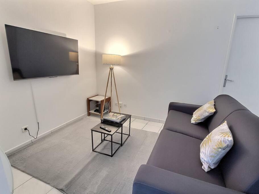 شقة Le Cosy Magny *Paris*Disney*Wifi المظهر الخارجي الصورة
